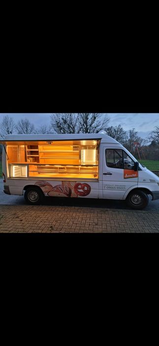 Каравана за топла скара