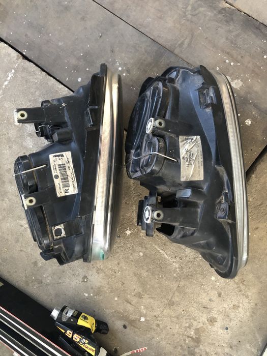 Фар за ауди А6,мерцедес Е класа211, пежо 307, голф 4