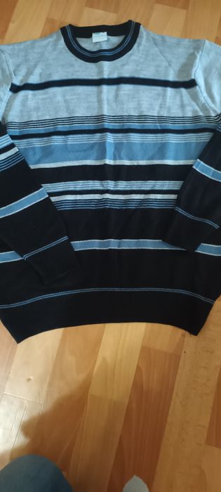 Мъжка блуза-чисто нова !Размер М!Тънко плетива!