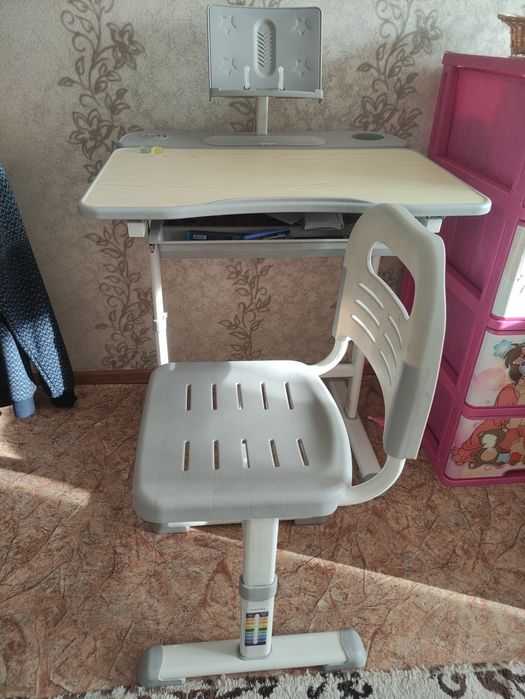 Продам растущую парту