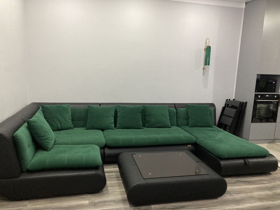 Журнальный столик