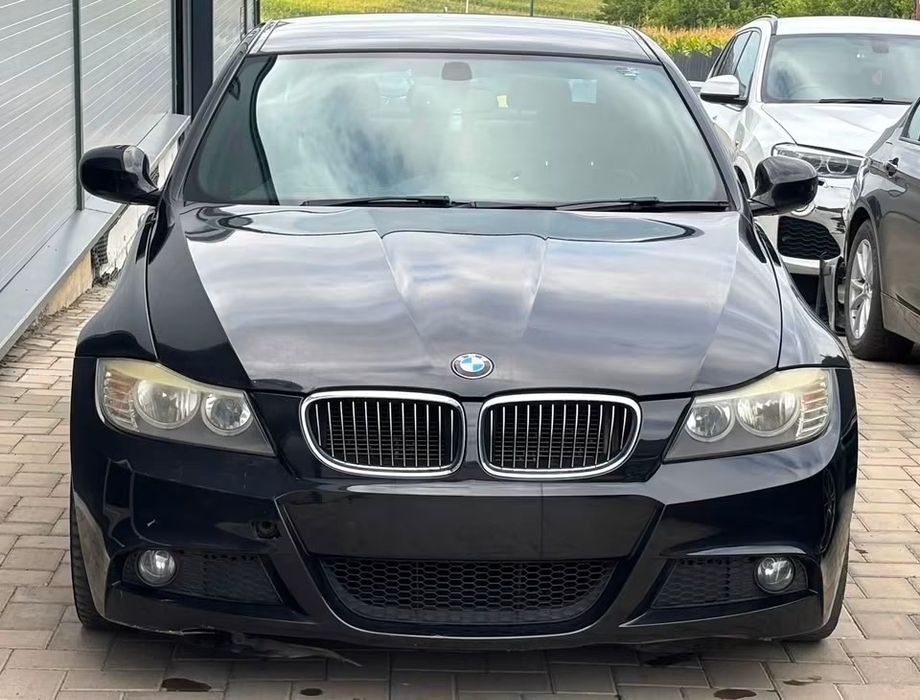 Dezmembrez BMW 318i 320i E90 Lci an 2009 2.0i N43-170cp,M PACK,Recaro,Stopuri Led, Navi,Jante M cod culoare Black Sapphire Metallic (475)