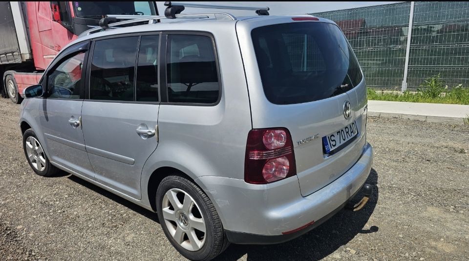 VOLKSWAGEN Touran 2007 — imagine 4