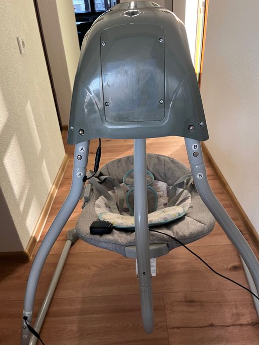 Електрическа бебешка люлка