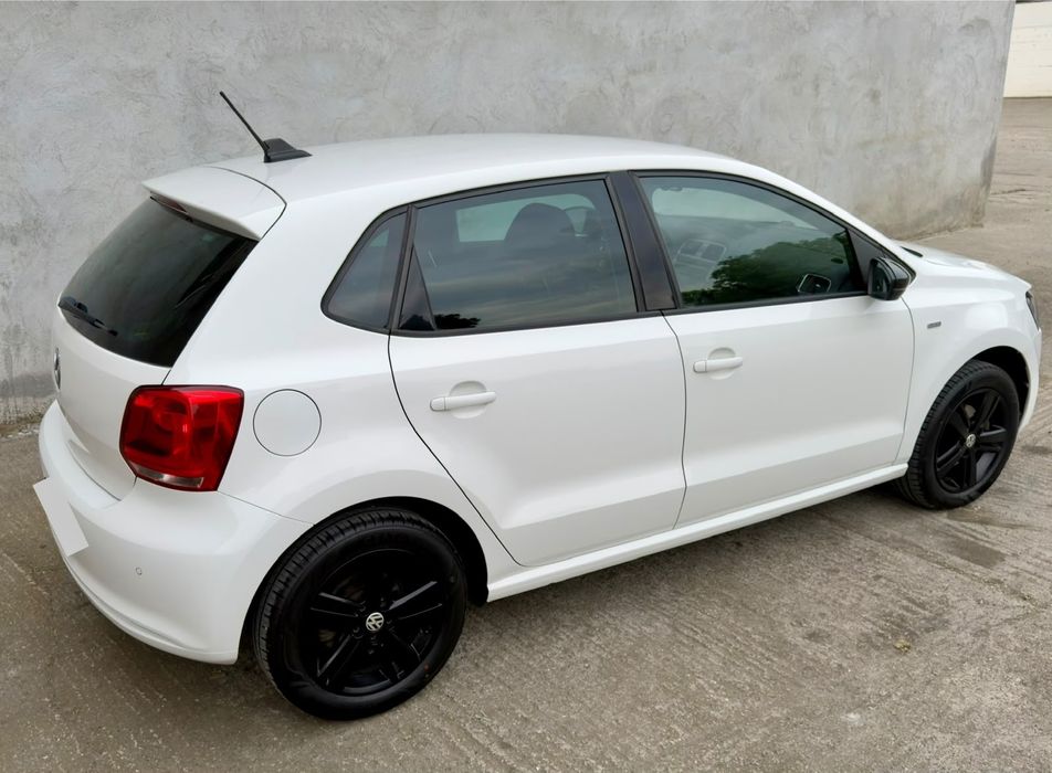 VOLKSWAGEN Polo 2014 — imagine 4