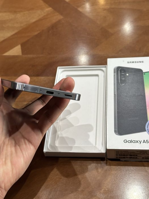 Samsung a56 8/256 idial