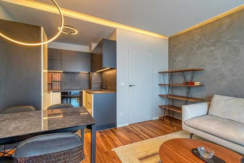 Продаваме тристаен апартамент в Бояна
