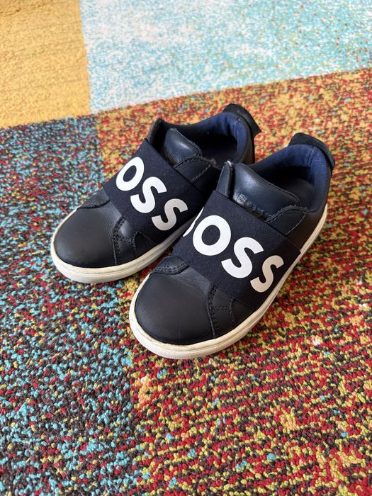 Adidasi piele Boss 27