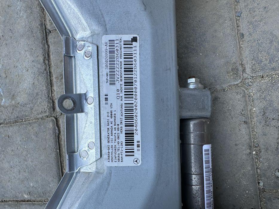 Airbag genunchi Mercedes w204 c class