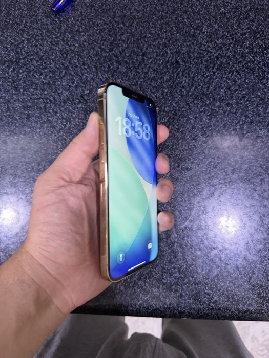 iphone 12 pro max pamit 128g yomkost 79 holati zor oqip tel qlila