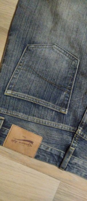 мъжки flared дънки