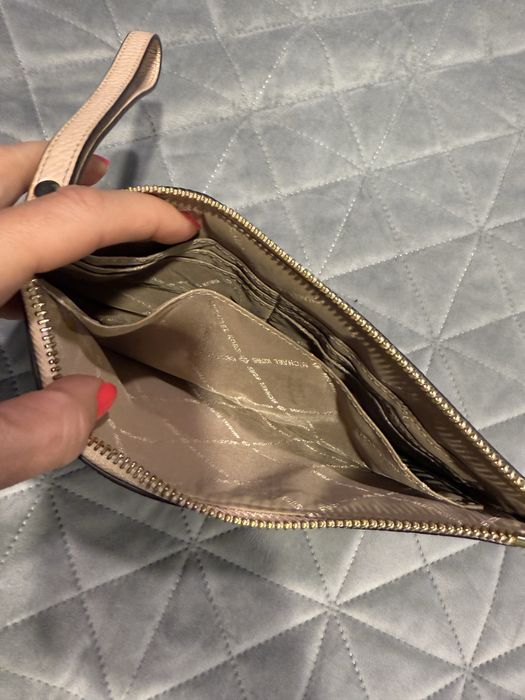 Чанта на Michael Kors