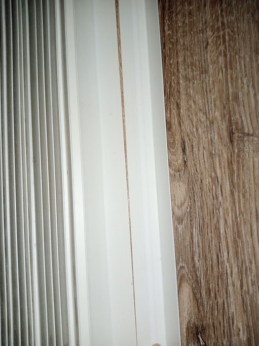 Уголки для стен  (15 шт)