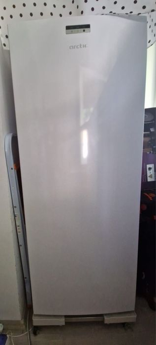Congelator vertical Fast Freeze