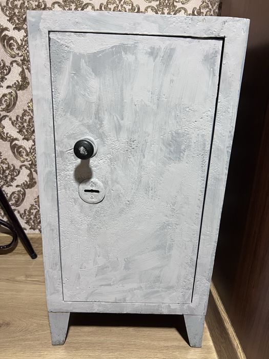 продаётся сейф СССР