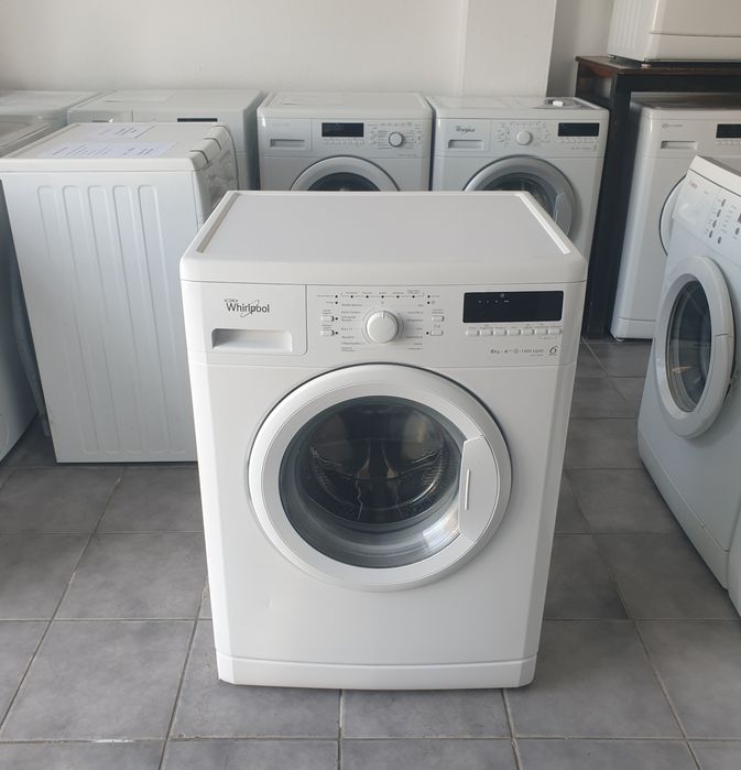 Reducere 4oo lei.  Masina de spălat rufe Whirlpool,  awo 6848 /wp01