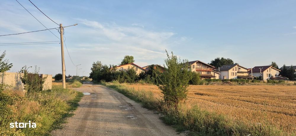 Teren Balotesti,600 mp,case noi,electric,gaz in apropiere,28500 euro