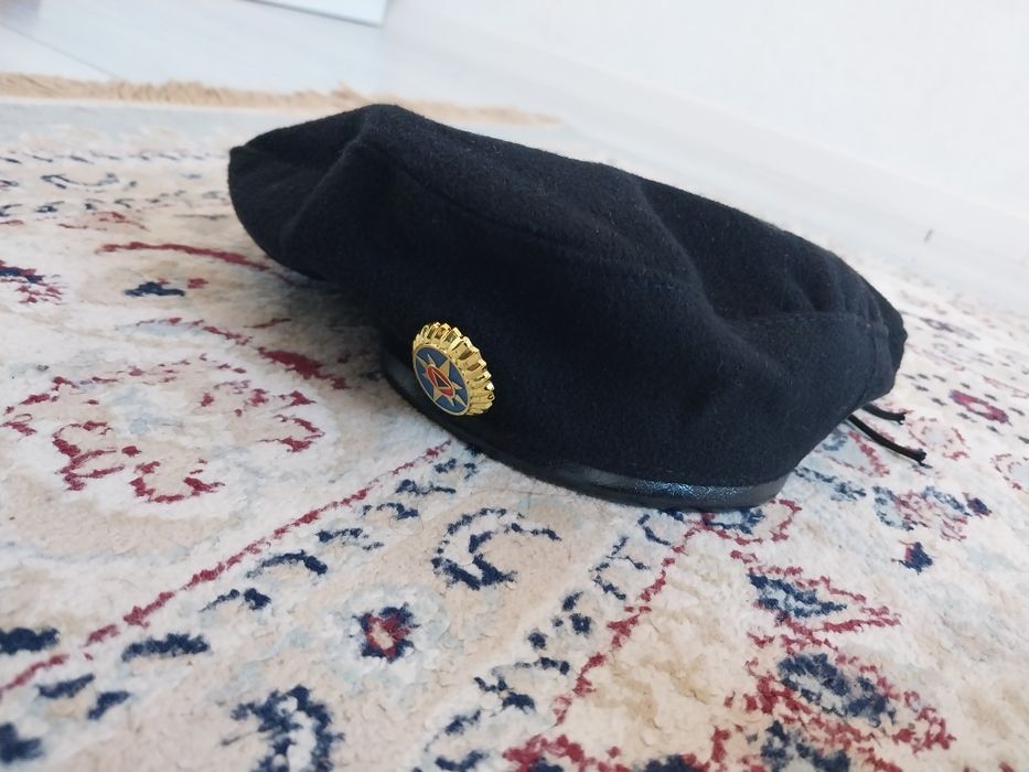 Армийский одежда