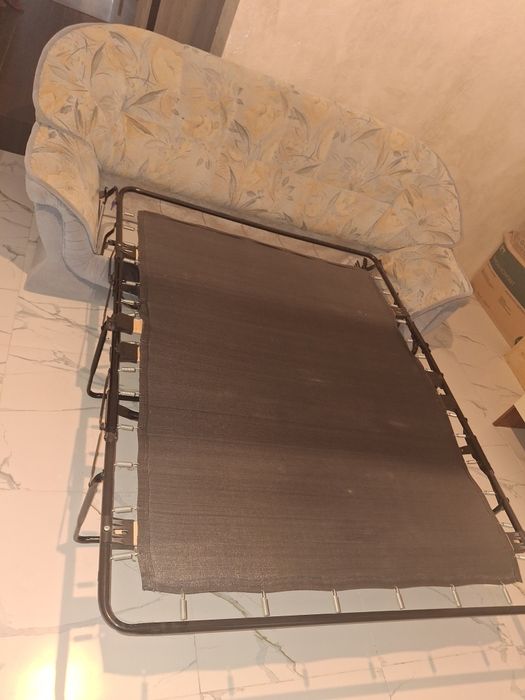 Б/у раскладной диван + кресло