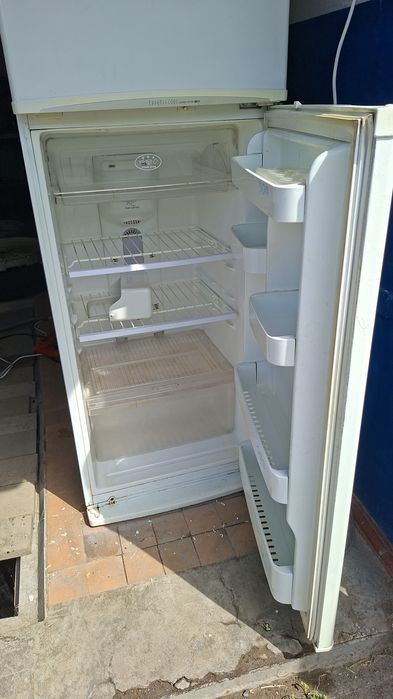 Холодильник LG, 1 м 70 см