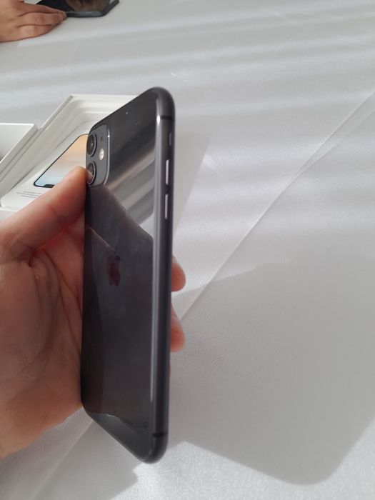 Apple Iphone 11 64 GB Targu Jiu • OLX.ro