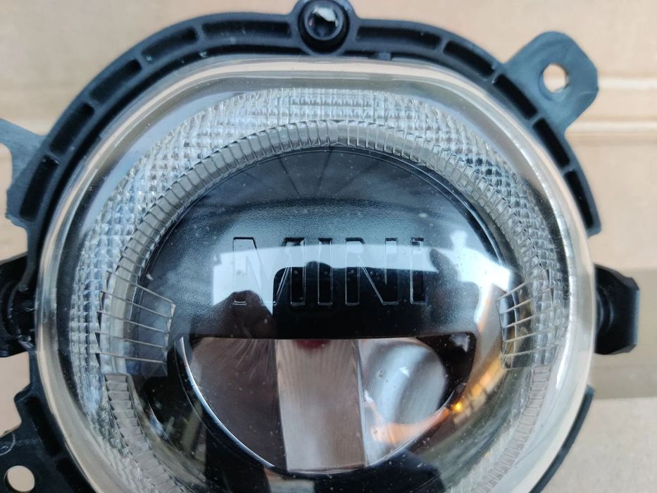 Proiector ceata LED stanga MINI Cooper F55 F56 Clubman F54 Cabrio F57 7497767-08
