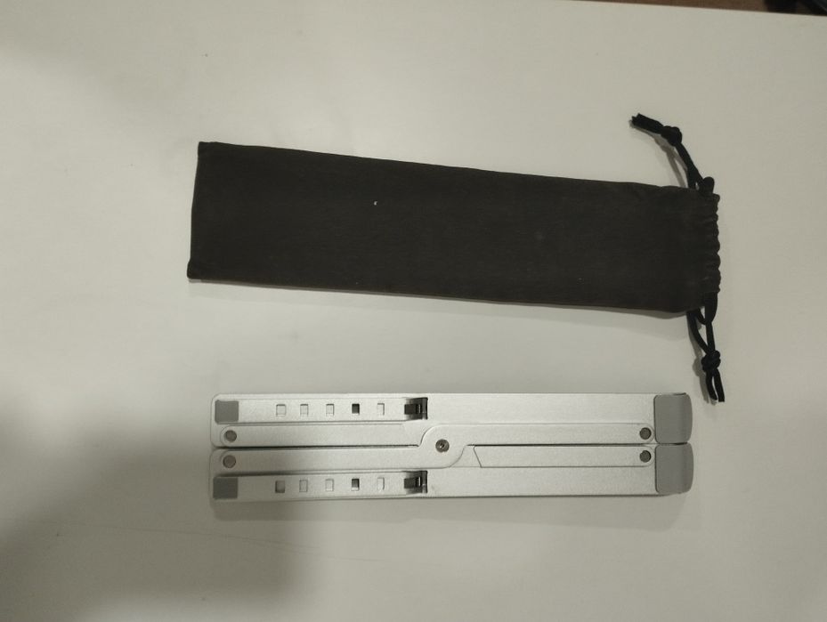 Подставка для ноутбука Ugren