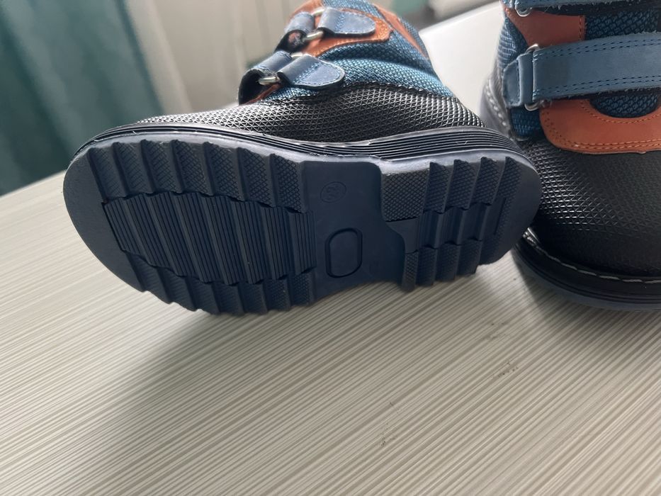 Демисезонные ботинки для малышей