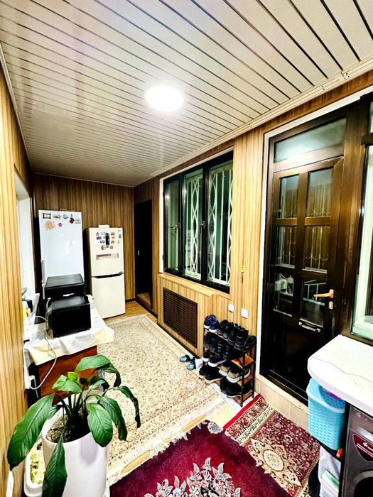 Юнусабад 14 квартал 105 м2 огород +подвал парковка для 3 авто