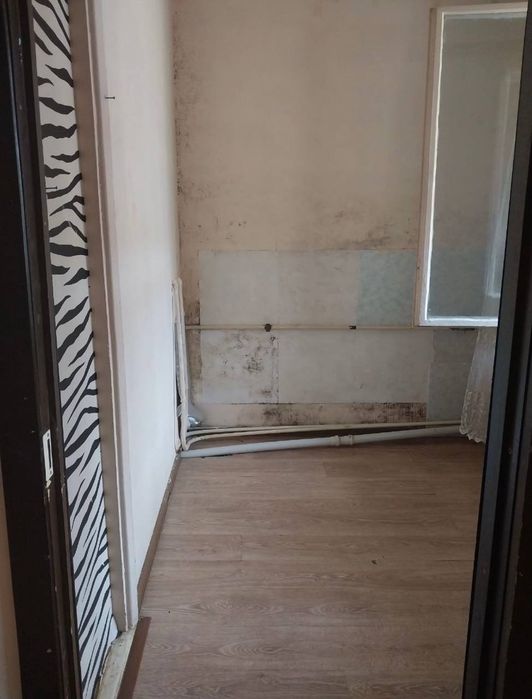 Продаётся квартира Чиланзар 20 квартал 2в3/4/4 панель 1,5 ×6