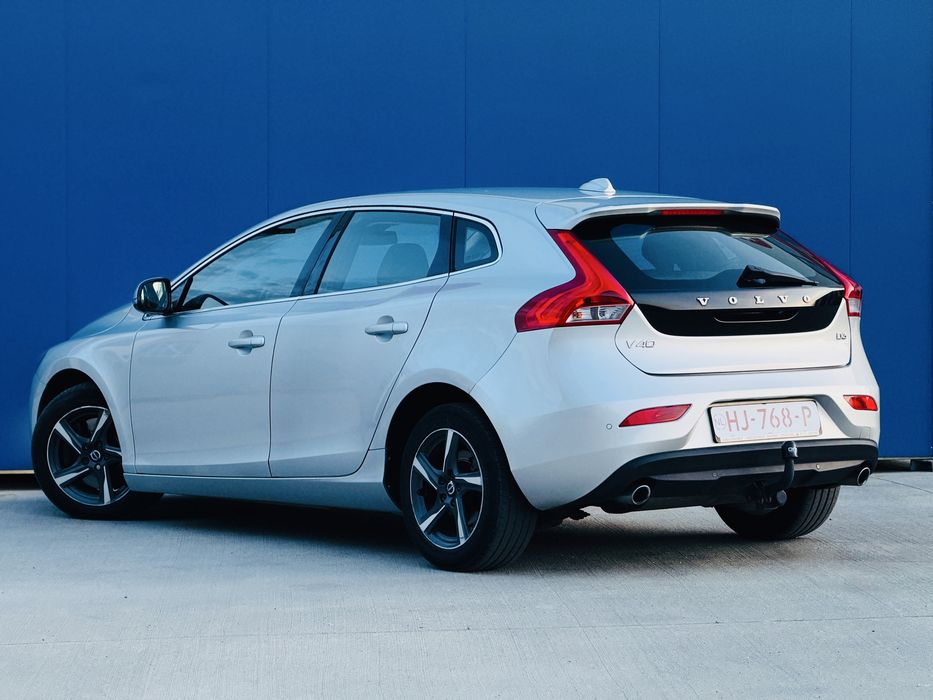 VOLVO V40 2013 — imagine 4