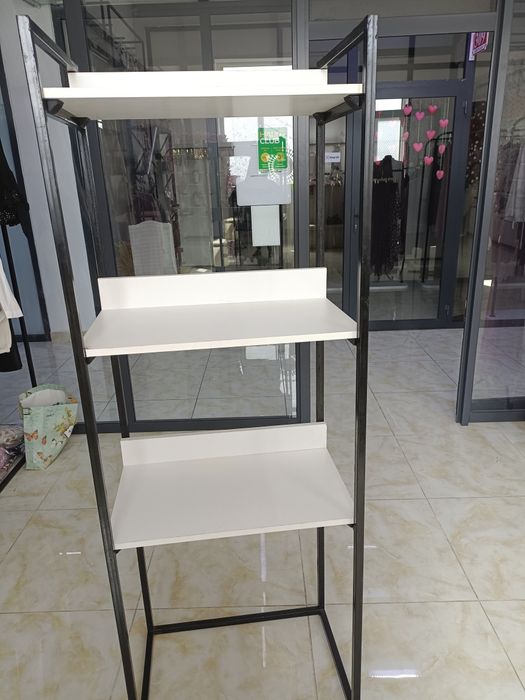 Стилаж для бутика