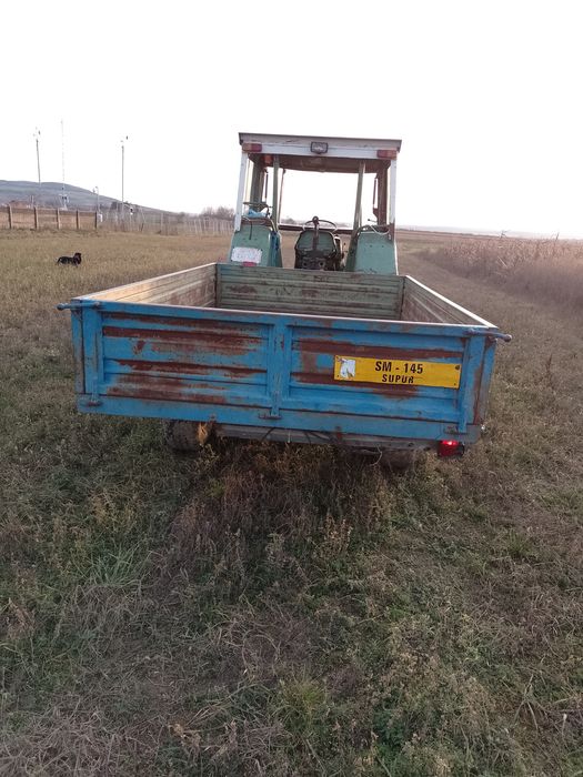 Remorca auto 750 kg și tractor