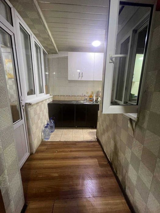 Uy sotiladi 3 xonali