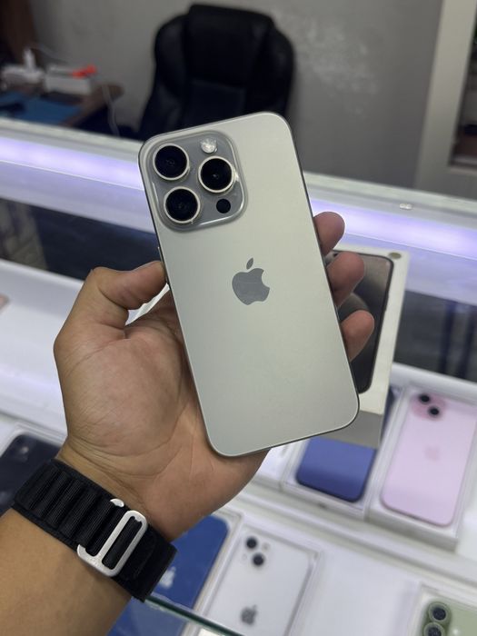 iphone 15 pro в идеальном состояний