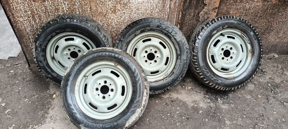 Продам колеса вместе с резиной r13