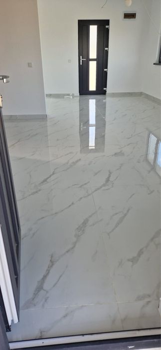 Vand casa noua la cheie in Cornu de Jos