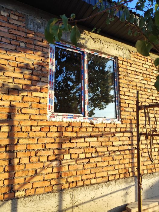 Пластиковые окна, двери, витражи