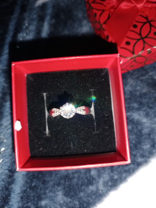 Серебро УЗИКЧА ва цепочка сотилади