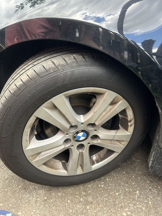 Capota bara faruri bmw e81 e87 an 2009