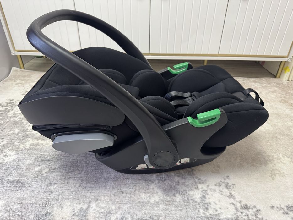 Автокресло 0+ (0–13 кг) Pituso / Mayla Luxury