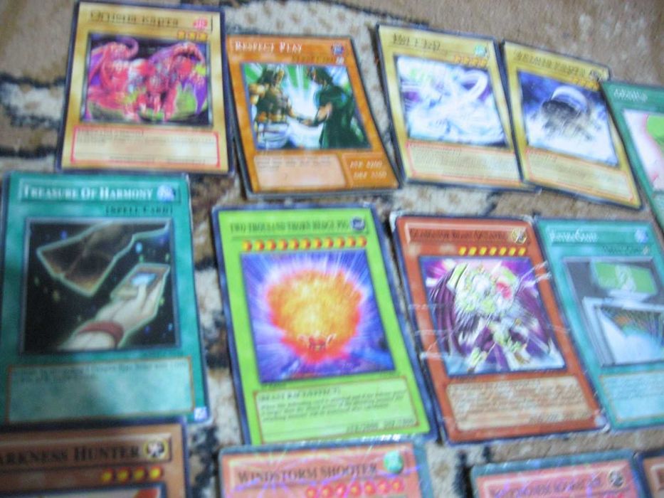 Колекция 74 редки yu-gi-oh карти за игра