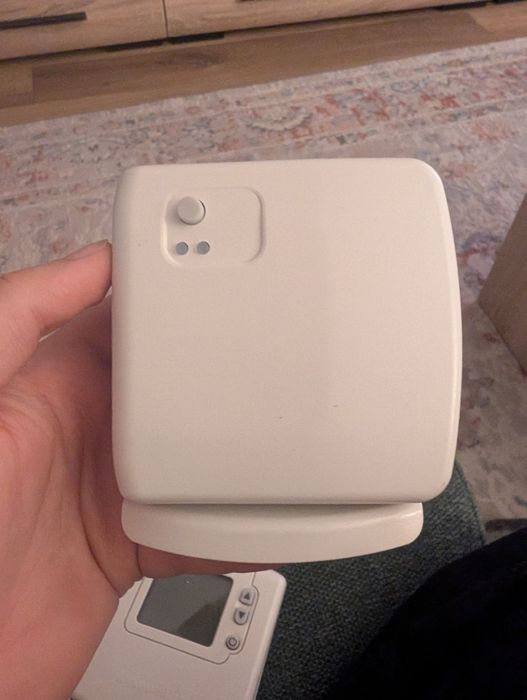 Termostat Honeywell DT92A