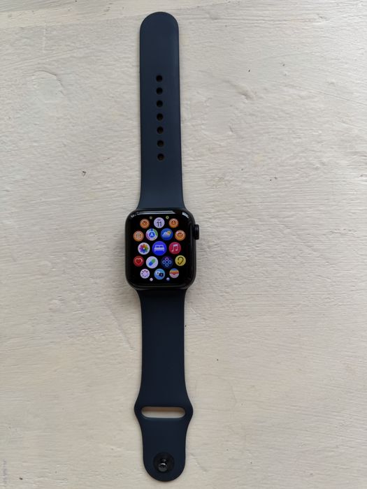 AppleWatch SE 3 2025 ( GPS) + 4 bratari cadou