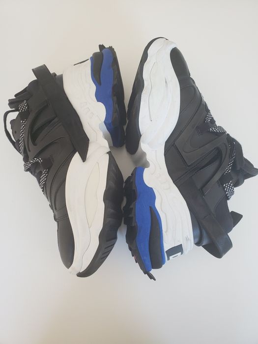 DSQUARED2 The Giant Sneakers