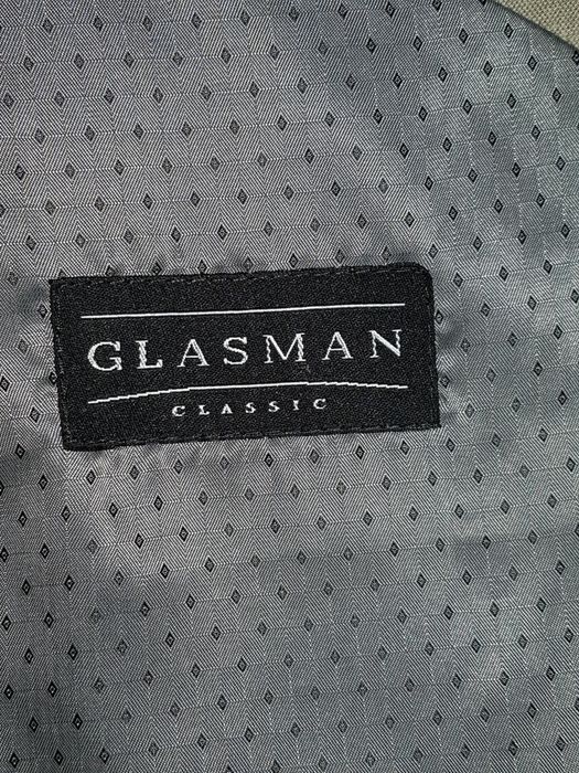 Костюм тройка мужской.