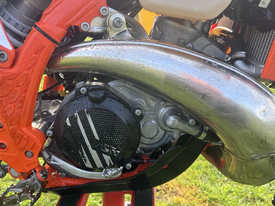 Ktm 300 exc tbi 2025  six days nu champion , gas gas husqvarna
