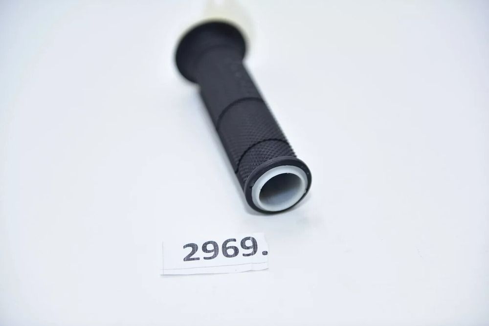 Ducati hypermotard Monster Multistrada Maner acceleratie dreapta