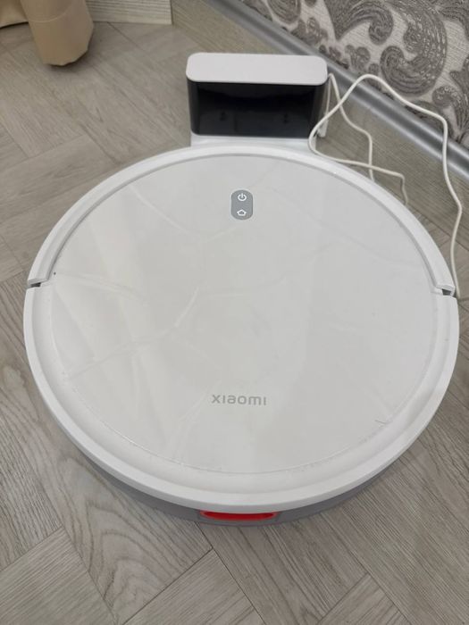 Робот пылесос  сотилади