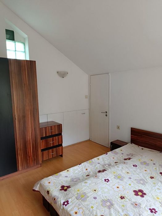 Дава се под наем Двустаен апартамент в София, Изток - 80 кв.м за 525 € - Снимка #4